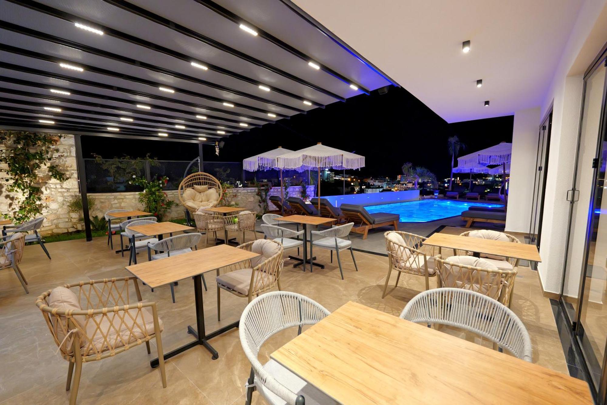 Ori Mare Hotel Ksamil Exterior photo